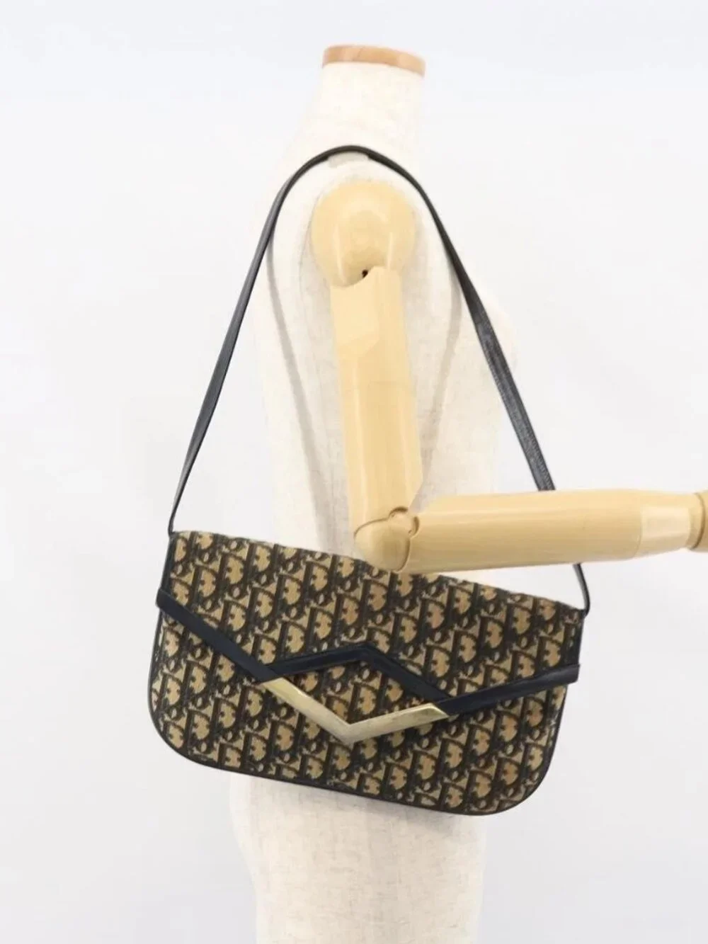 Christian Dior Trotter Canvas Shoulder Bag Navy Gold Auth 160820 - Picture 16 of 16